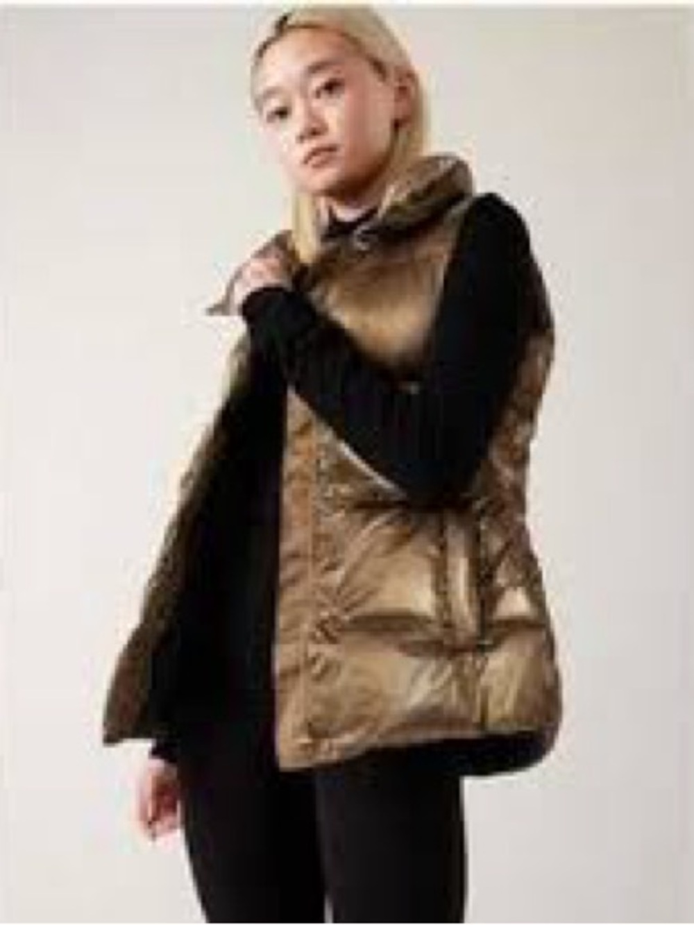 Athleta Downtown Metallic Vest Womens S Bronze Gold Down Puffer Quilted